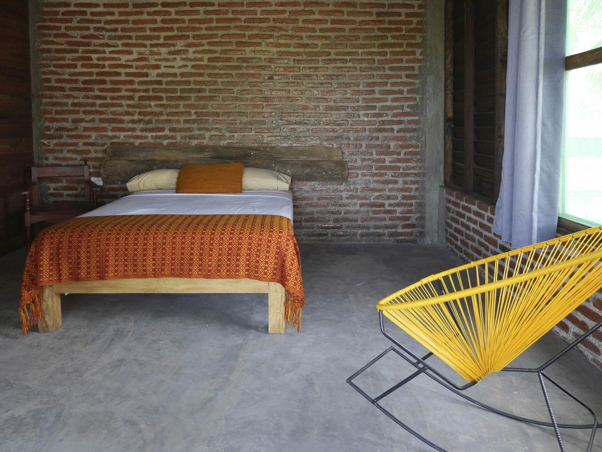 Cabanas Playa Linda 3901 Hotel Tapachula Exterior photo