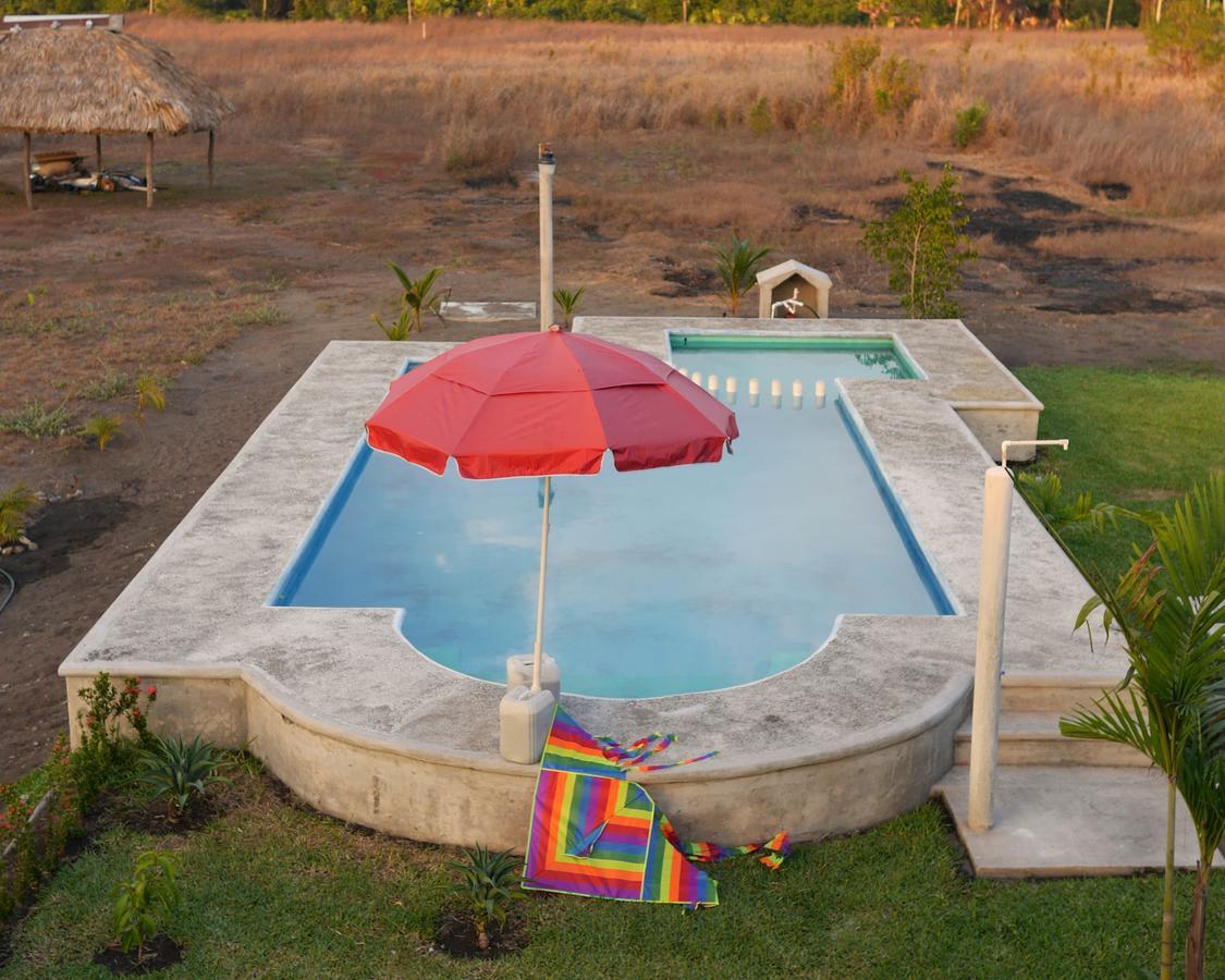 Cabanas Playa Linda 3901 Hotel Tapachula Exterior photo